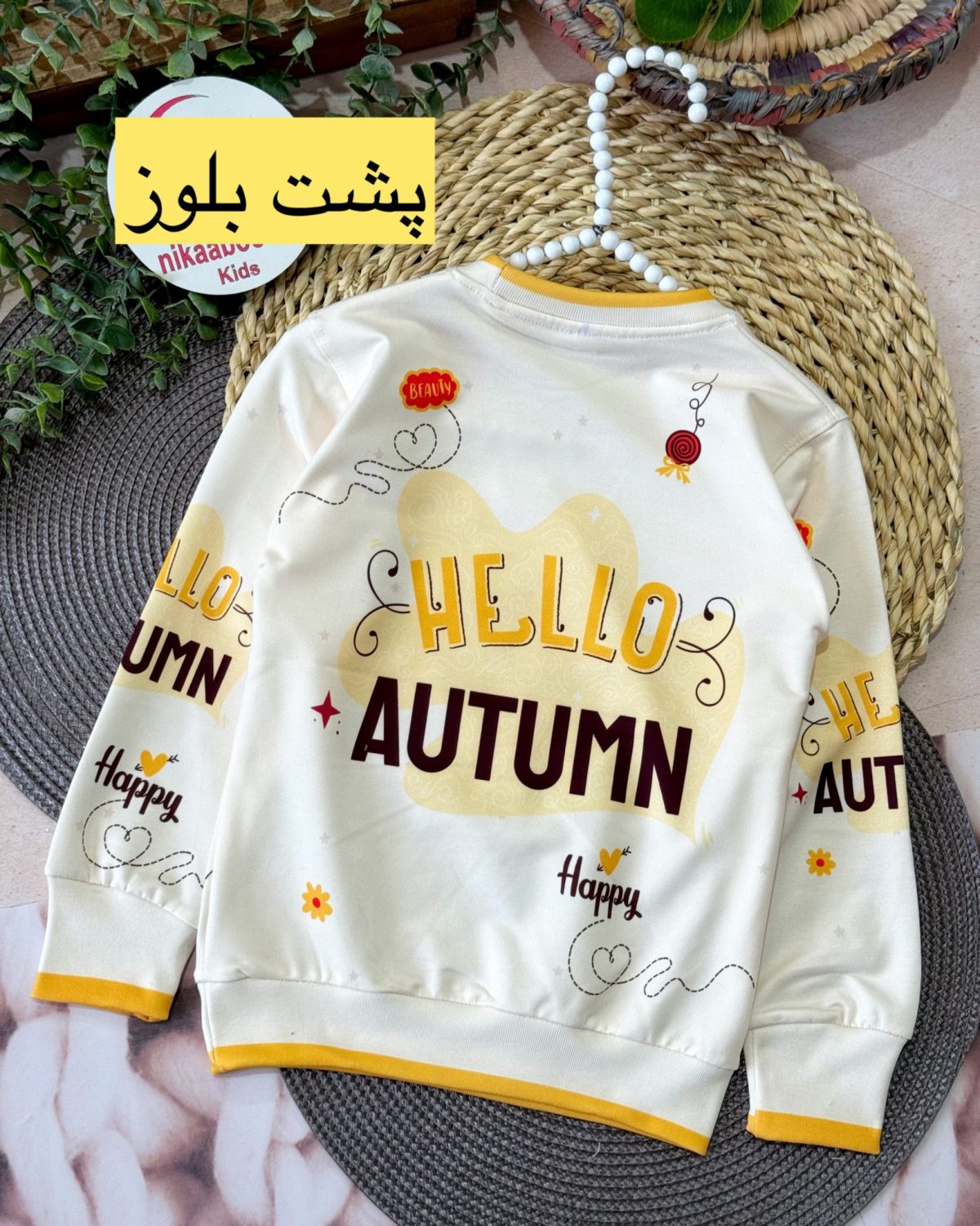 بلوز تک دختر زیبا - Image 3