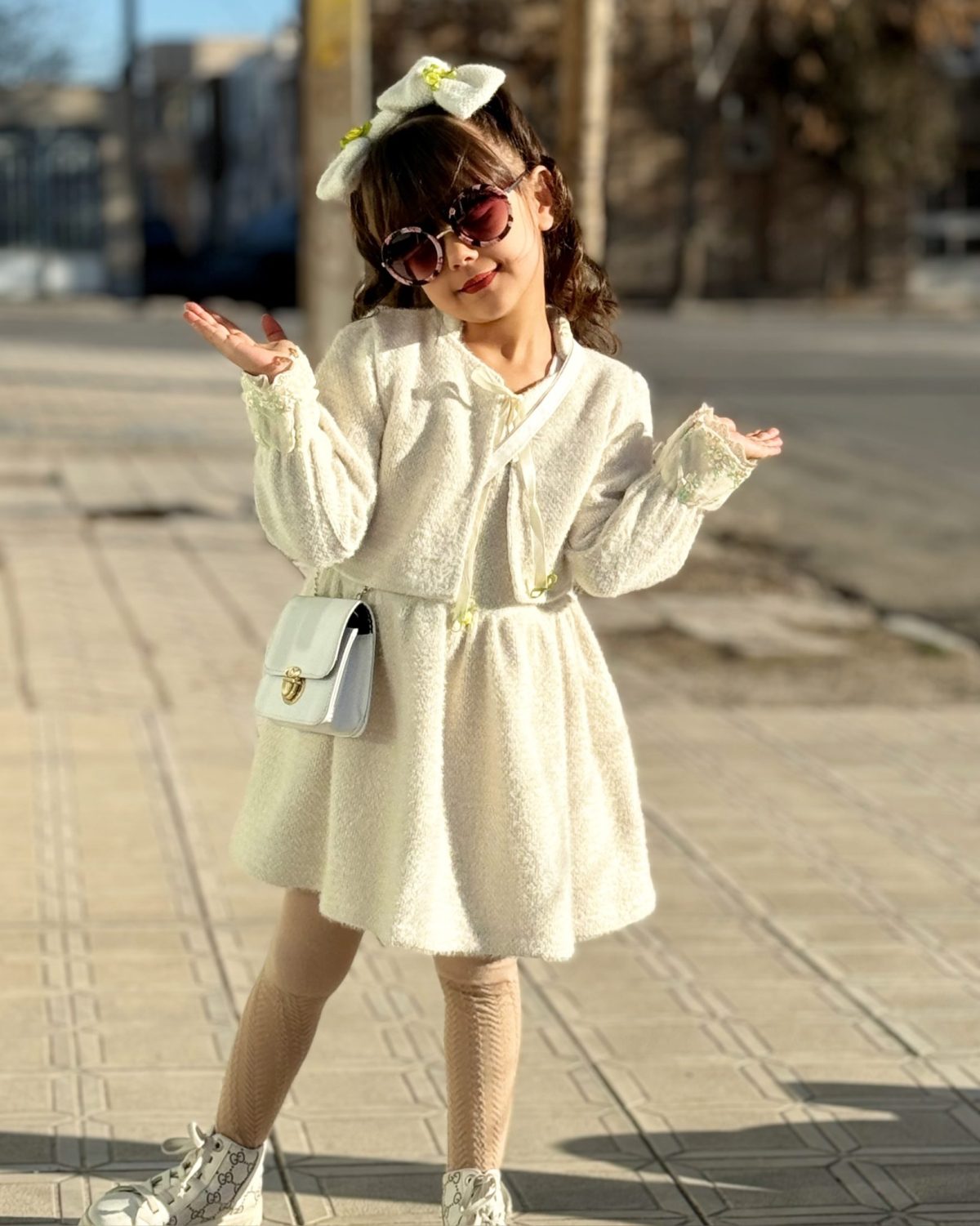 کت سارافون گلبرگ - Image 3
