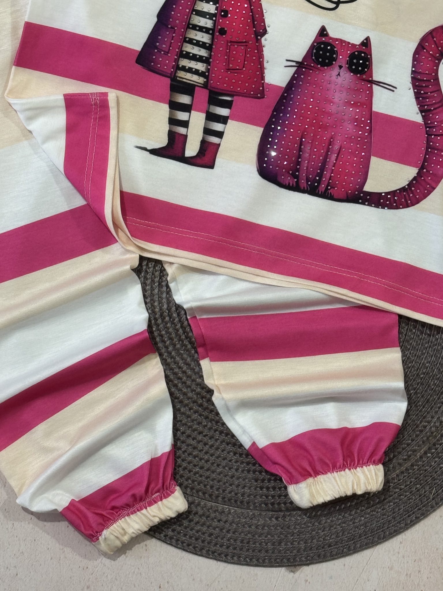 IMG_8274 تیشرت شلوار دختر و گربه - Image 6