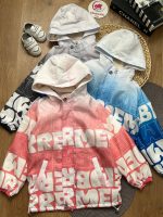 سویشرت Weekend