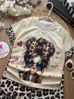 تیشرت شلوار دختر عینکی - Image 2